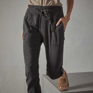 James Perse Charcoal Cargo Pants